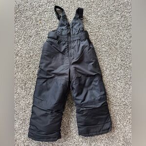 Cat & Jack Black Fleece Bib Overalls Toddler 2T, worn once